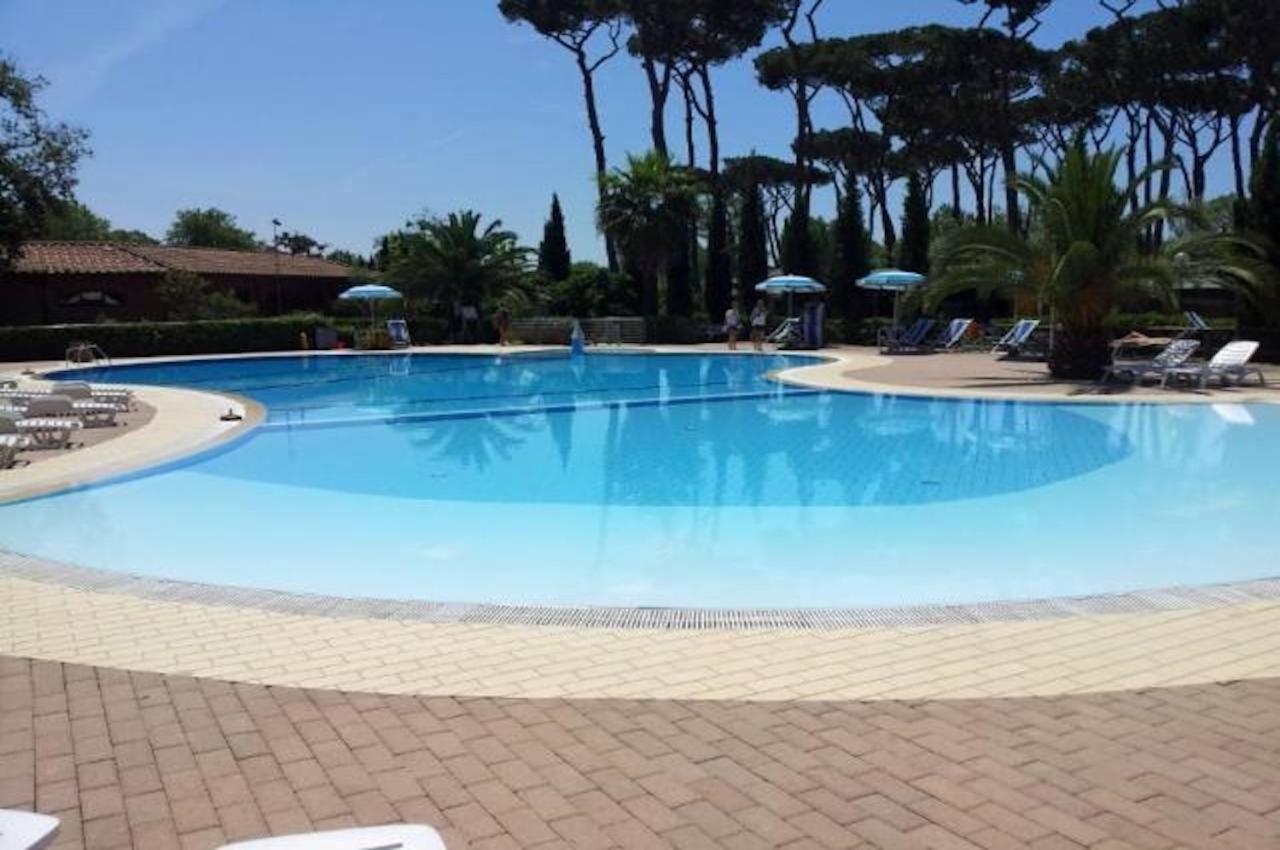 Comfortabele Familie Chalets Met Veranda Incl Airco Dichtbij Zee! Viareggio Ngoại thất bức ảnh